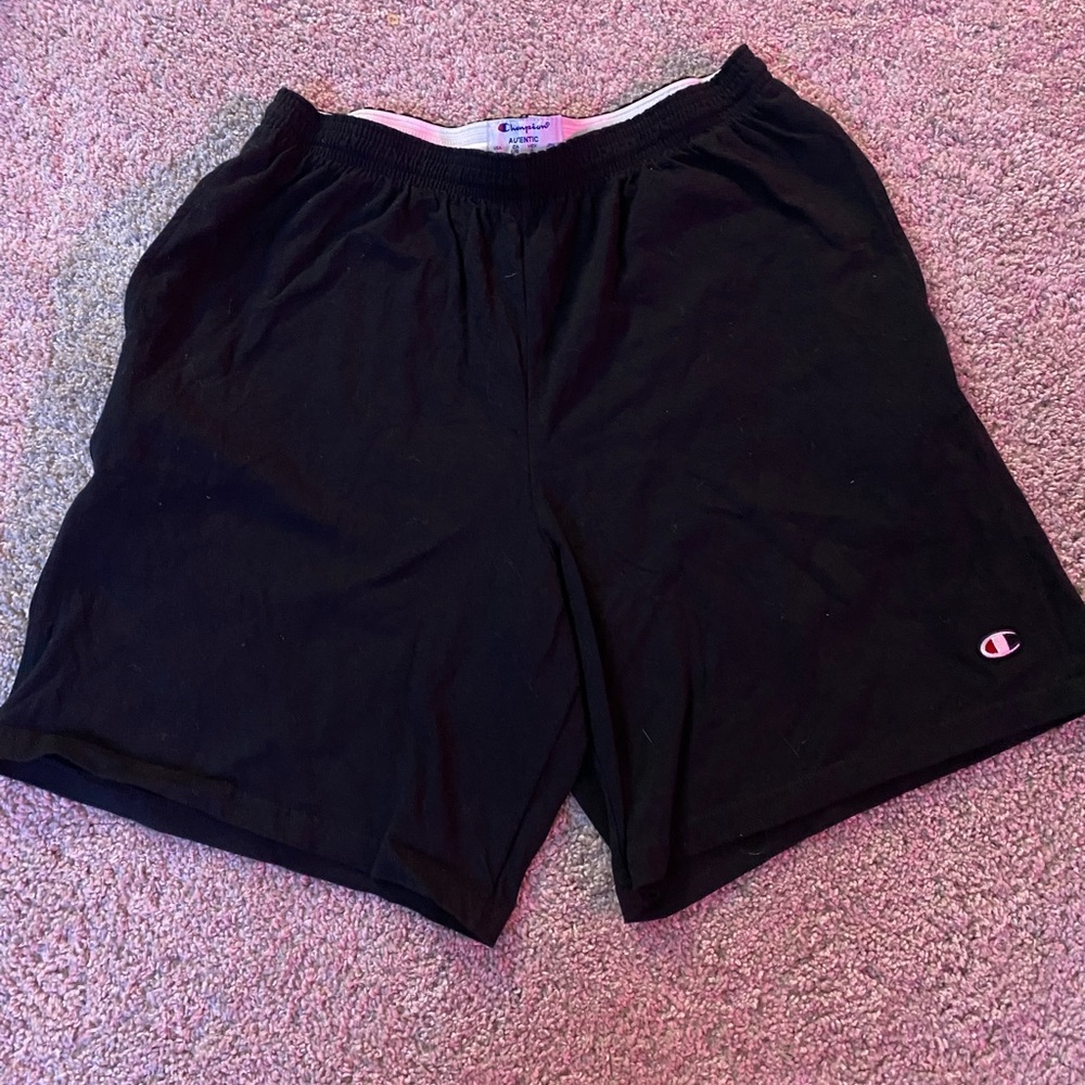 Black champion shorts with jaw string and pockets